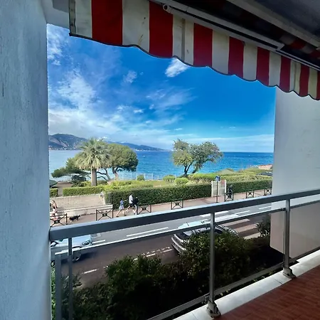 아파트 Terrazza Bellavista Con 2 로퀴에브륀캡마르탱
